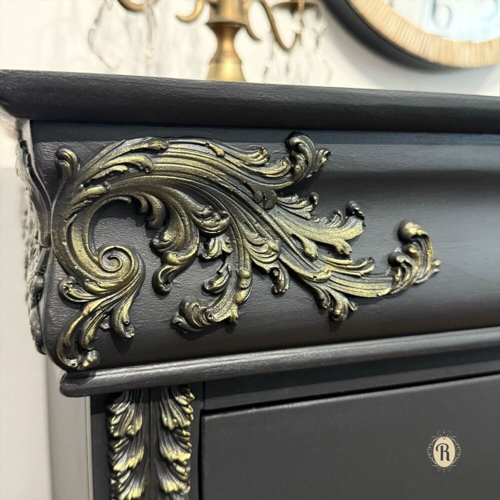 Decor Mould - Portico Scroll I