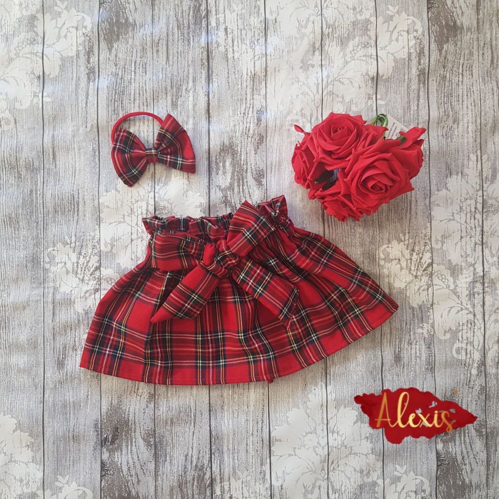 Red tartan skirt set
