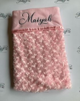 Personalised fluffy blanket pink
