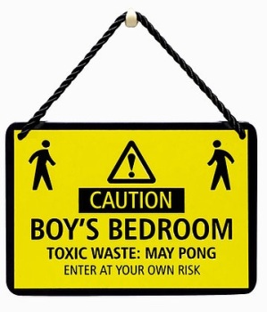 HANGING TIN PLAQUE - CAUTION BOYS BEDROOM PA030
