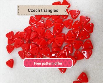 Vibrant red Czech Triangular beads 7g