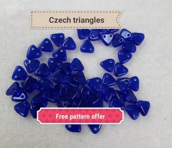 Czech Triangle beads cobalt blue 7g