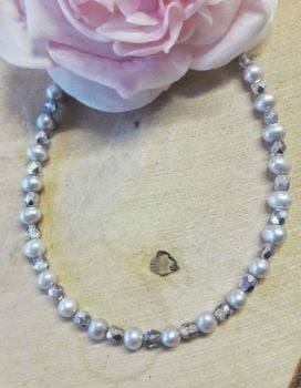 Freshwater Pearls Silver Grey with Silver Crystals