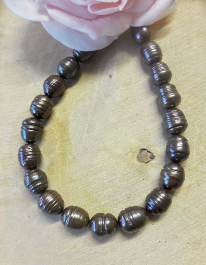 Freshwater Pearls Chocolate colour