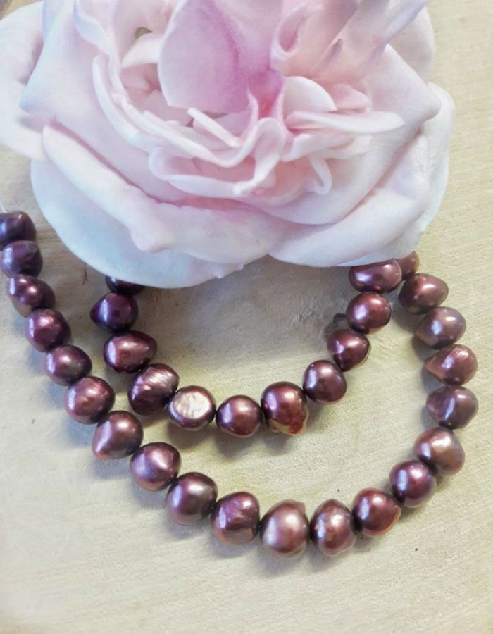 Freshwater Pearls Rustic Red colour