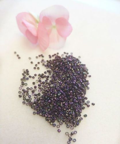 <!004-->Toho Treasures Metallic purple iris