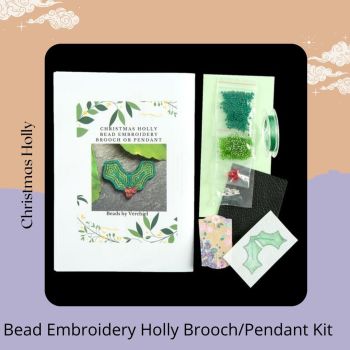 Christmas Holly Brooch/Pendant Kit 