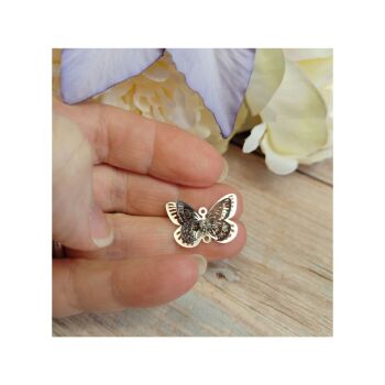 Pack of 1 Filigree small Butterfly Connector silver colour