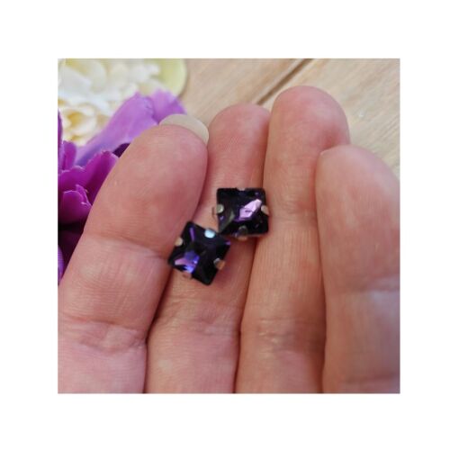 Pair of Sew on square purple Rhinestones