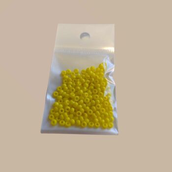  10g Czech size 8 Opaque Yellow