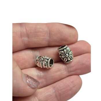 Pack of 2 metal flower large hole beads