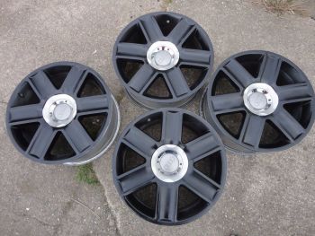 Audi 17 inch Alloy Wheels Black