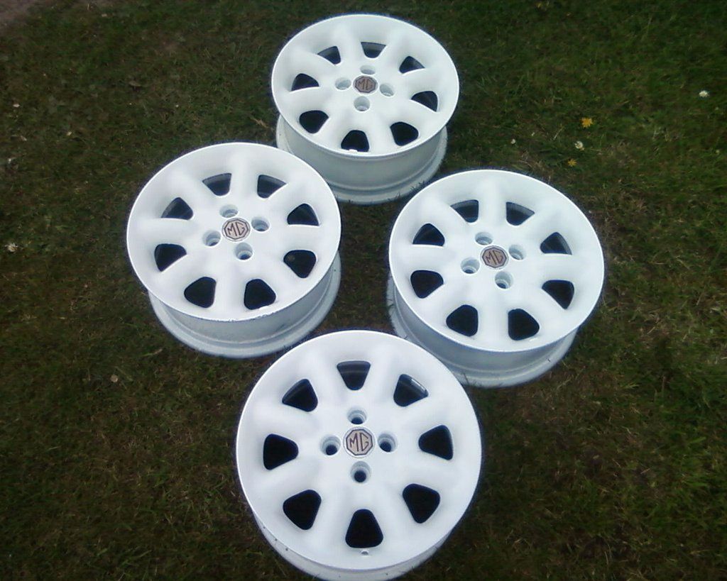 MGF MGTF Alloys 15 inch White x 4