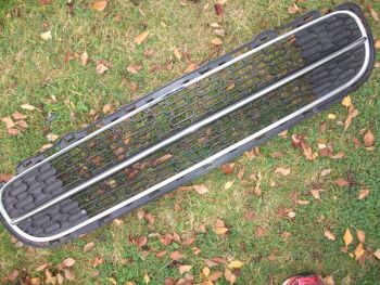 BMW MINI ONE COOPER D R55 R56 R57 Front Bumper Lower Grille 2006 - 2010