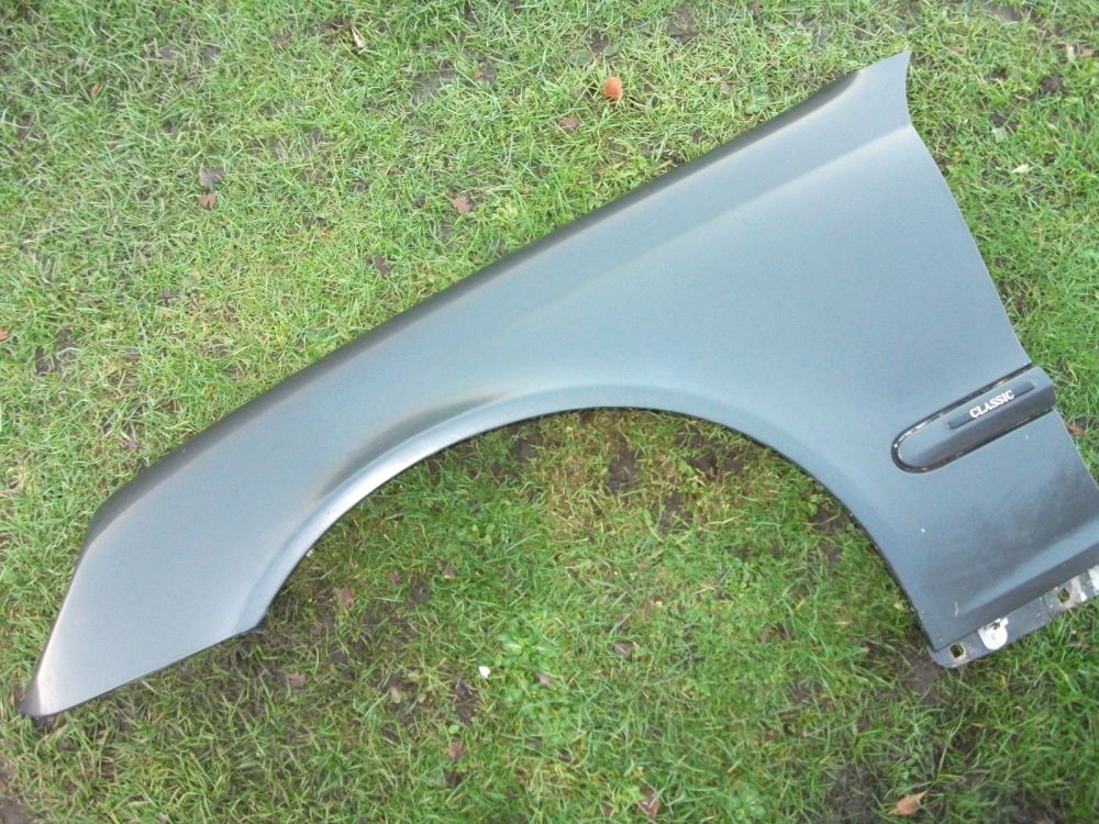 MERCEDES BENZ W203 CLASSIC LEFT PASSENGER SIDE WING GREY 753