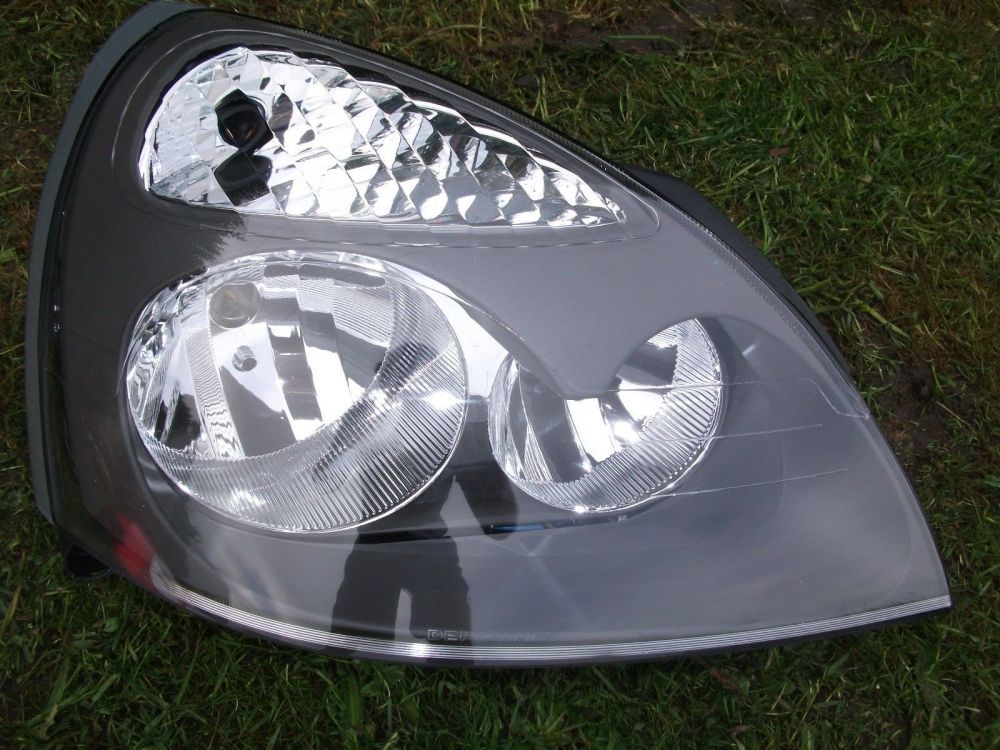 Renault Clio Mk2 2001-2005 Headlight Headlamp Grey Uk Drivers Side O/S