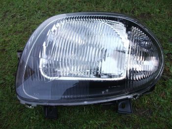 Renault Clio Mk2 1998-2001 New Left Passengers Side Front Headlight