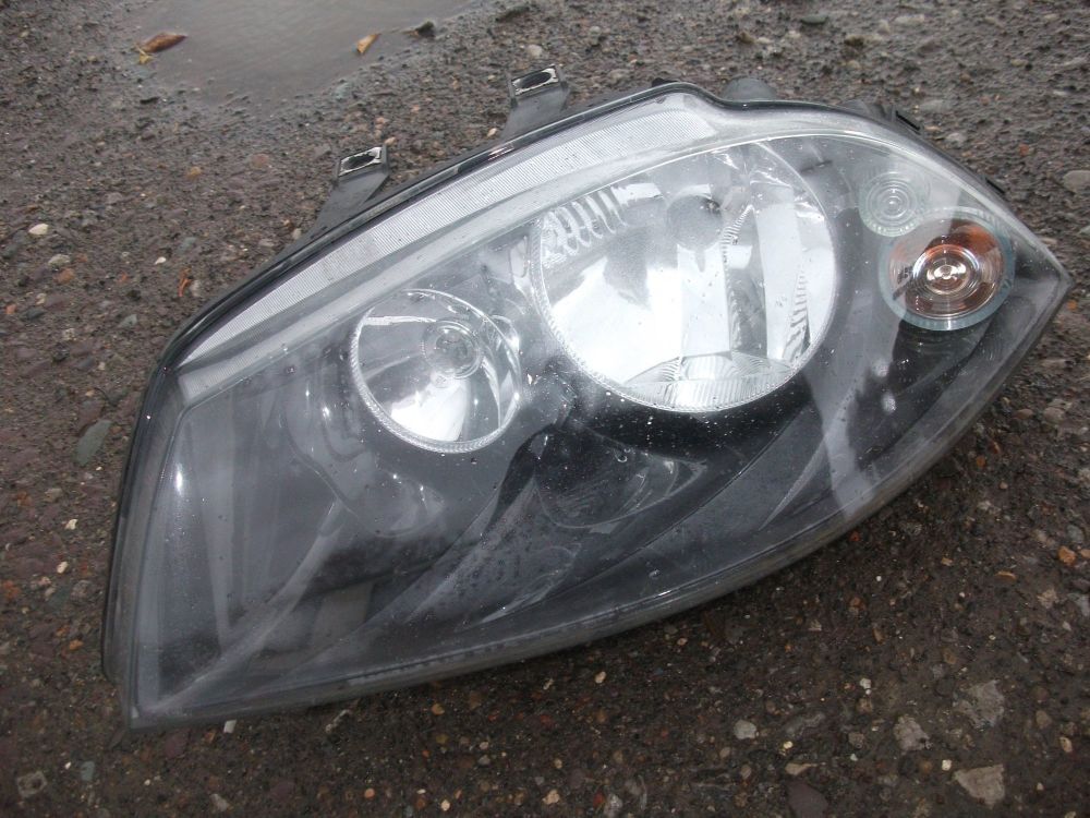 SEAT IBIZA MK3 N/S PASSENGERS SIDE HEADLIGHT 2002 - 2006 PART 6L2941005H