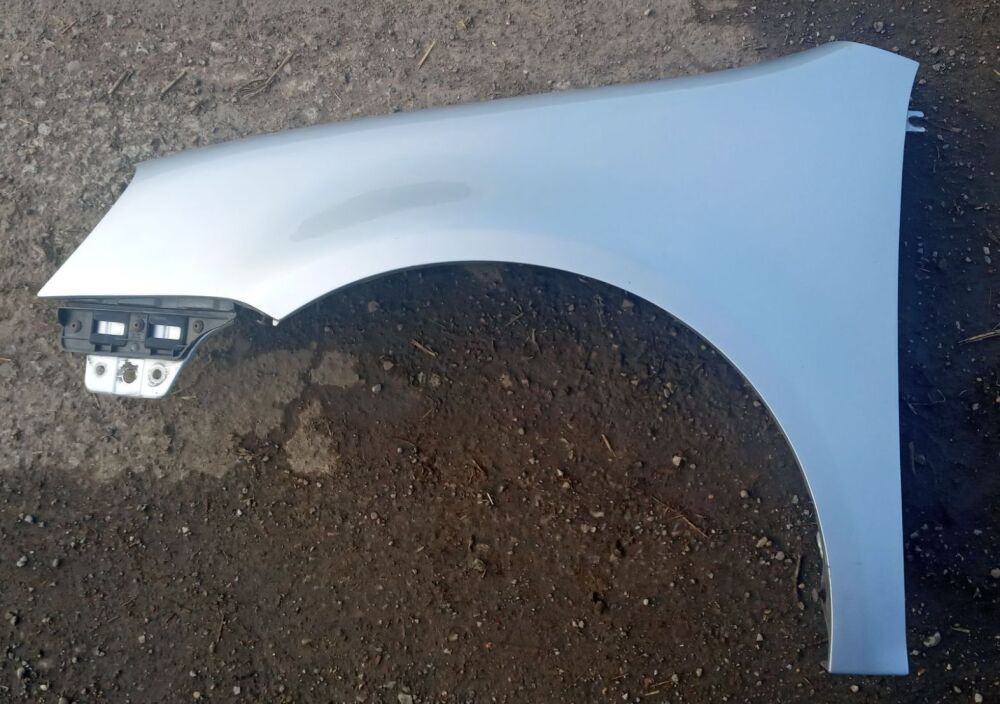 VW GOLF MK5 2004-2008 SILVER LA7W FRONT LEFT PASSENGER SIDE WING
