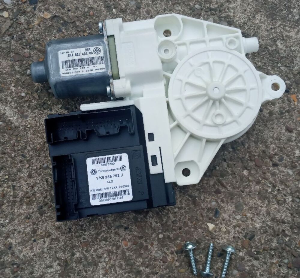 VOLKSWAGEN VW GOLF MK5 FRONT LEFT ELECTRIC WINDOW MOTOR GENUINE 1K0959792J 