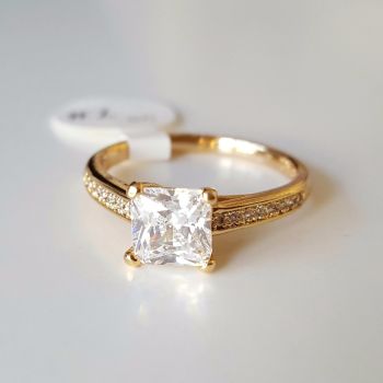 Real Gold Plated Ring With Cubic Zirconia And Crystal Stones