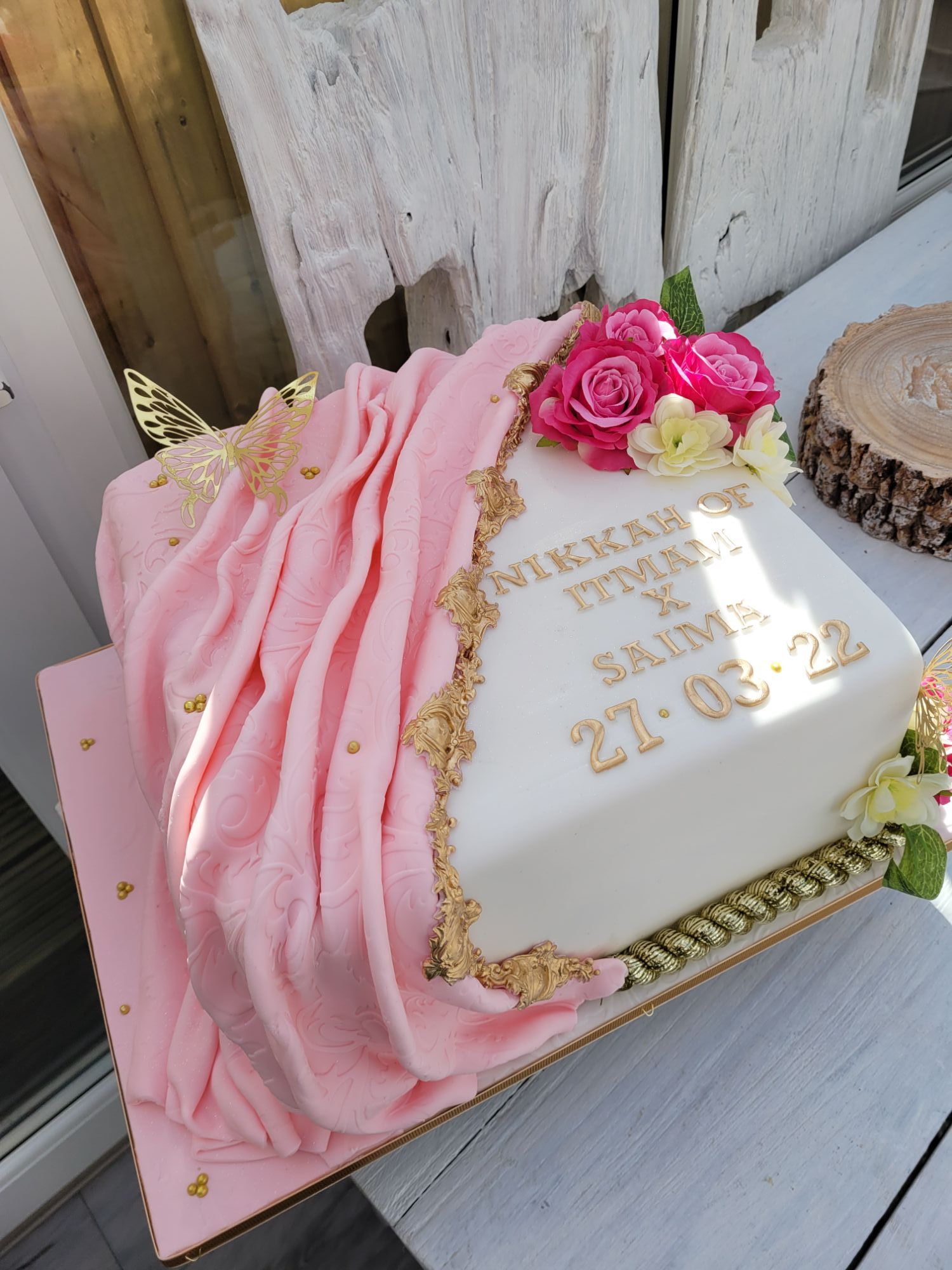 Wedding Cakes | Birthday Cakes | Custom Cakes from Toronto