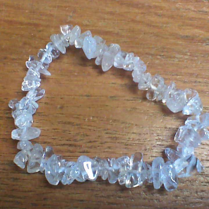 Gemstone Chip Bracelet - Clear Quartz