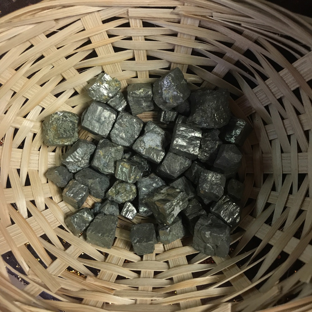 Raw stone - Iron Pyrite, Small Cube
