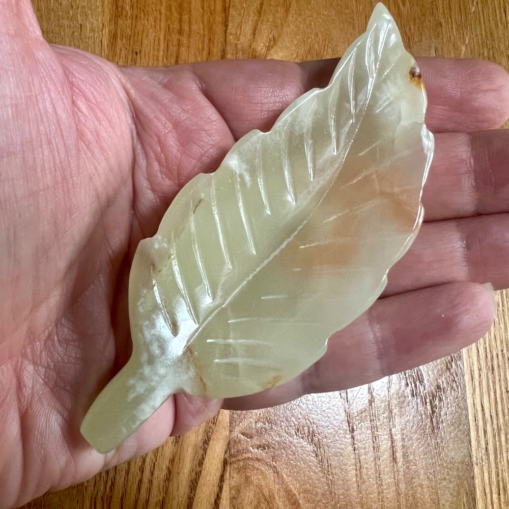 Green Onyx Leaf Bowl 54g