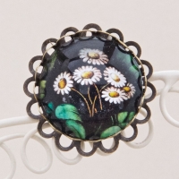 Victorian stained glass daisies brooch