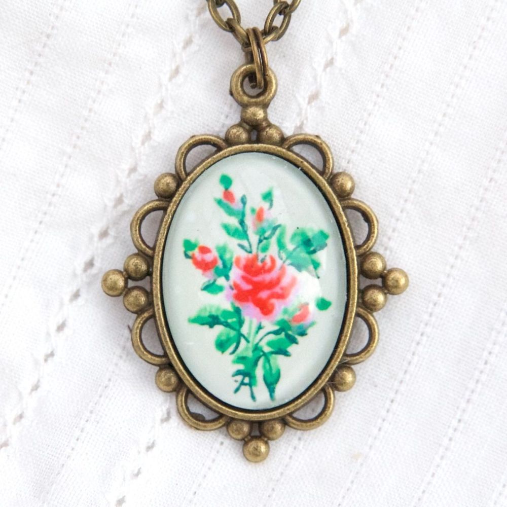 Victorian ‘Arsenical wallpaper’ floral oval pendant