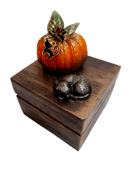 Small Wood Sleeping Cat & Pumpkin Trinket Box