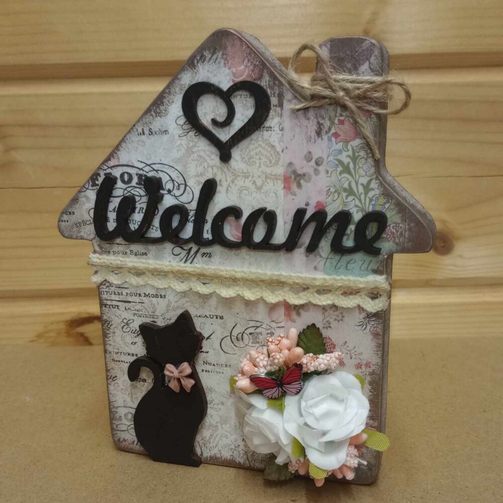 Freestanding Welcome House Sign