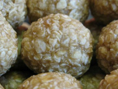 Peanut Butter Oat Balls