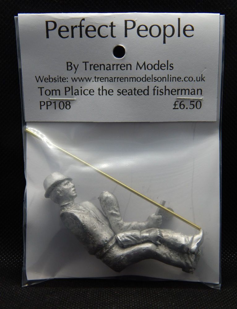 PP99108 - Tom Plaice Seated Fisherman