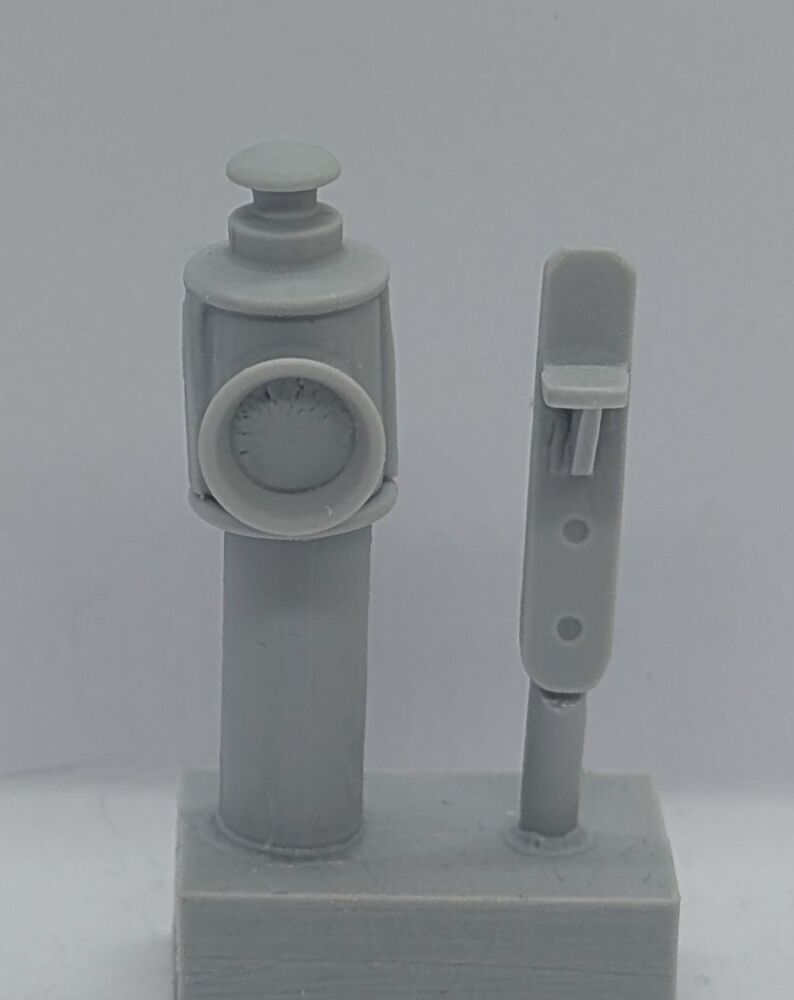 PW99120 - Lamp and Bracket