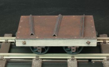 MCPQR-04 Penrhyn Metal Slab Wagon