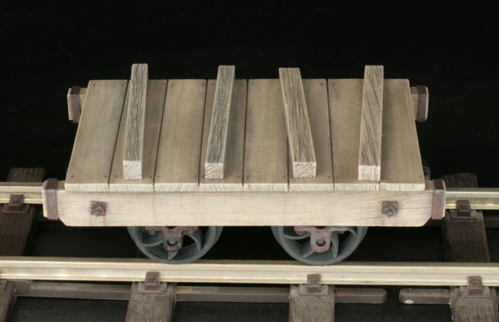 MCPQR-05 Penrhyn Wooden Slab Wagon