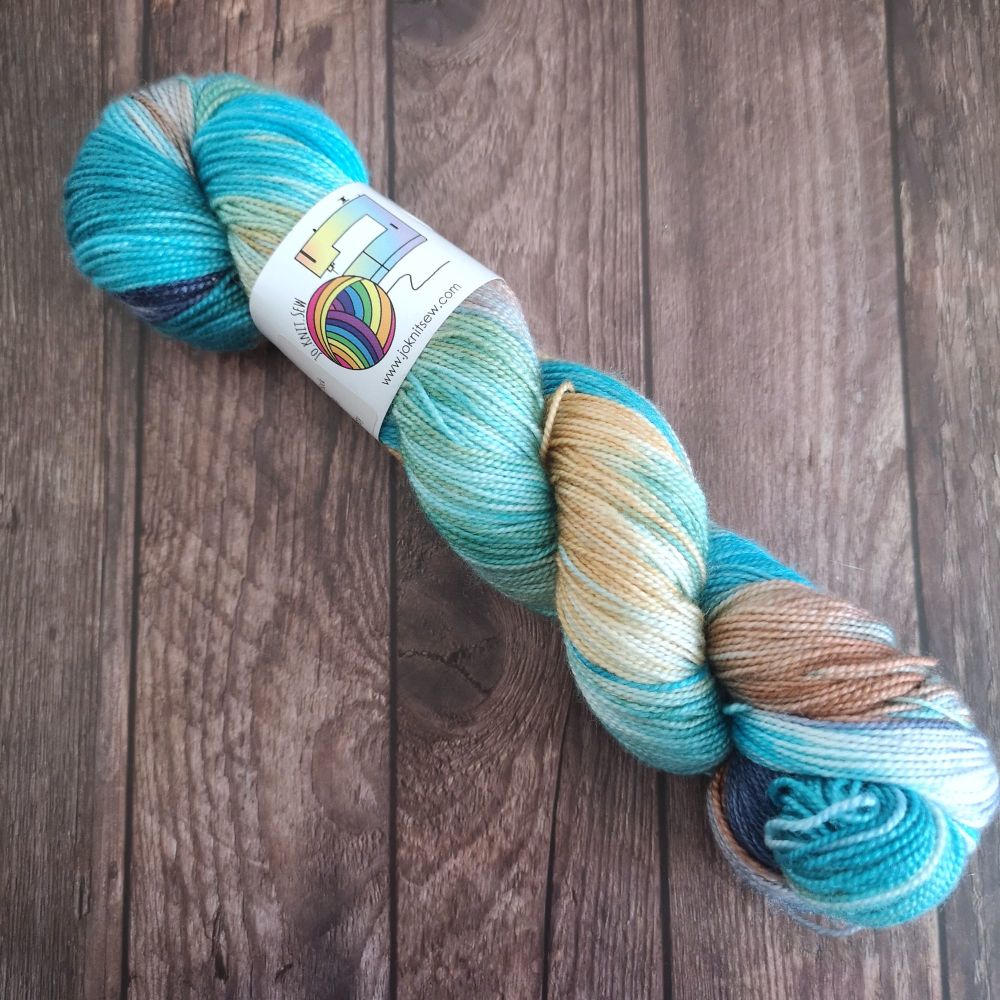 Veridgris on Merino Silk High Twist Sock