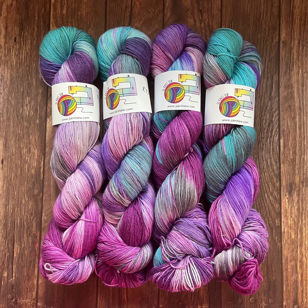 Hot Mess on Merino Nylon sock