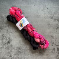 Hot Pink Flowers on Merino / Nylon Platinum Sock