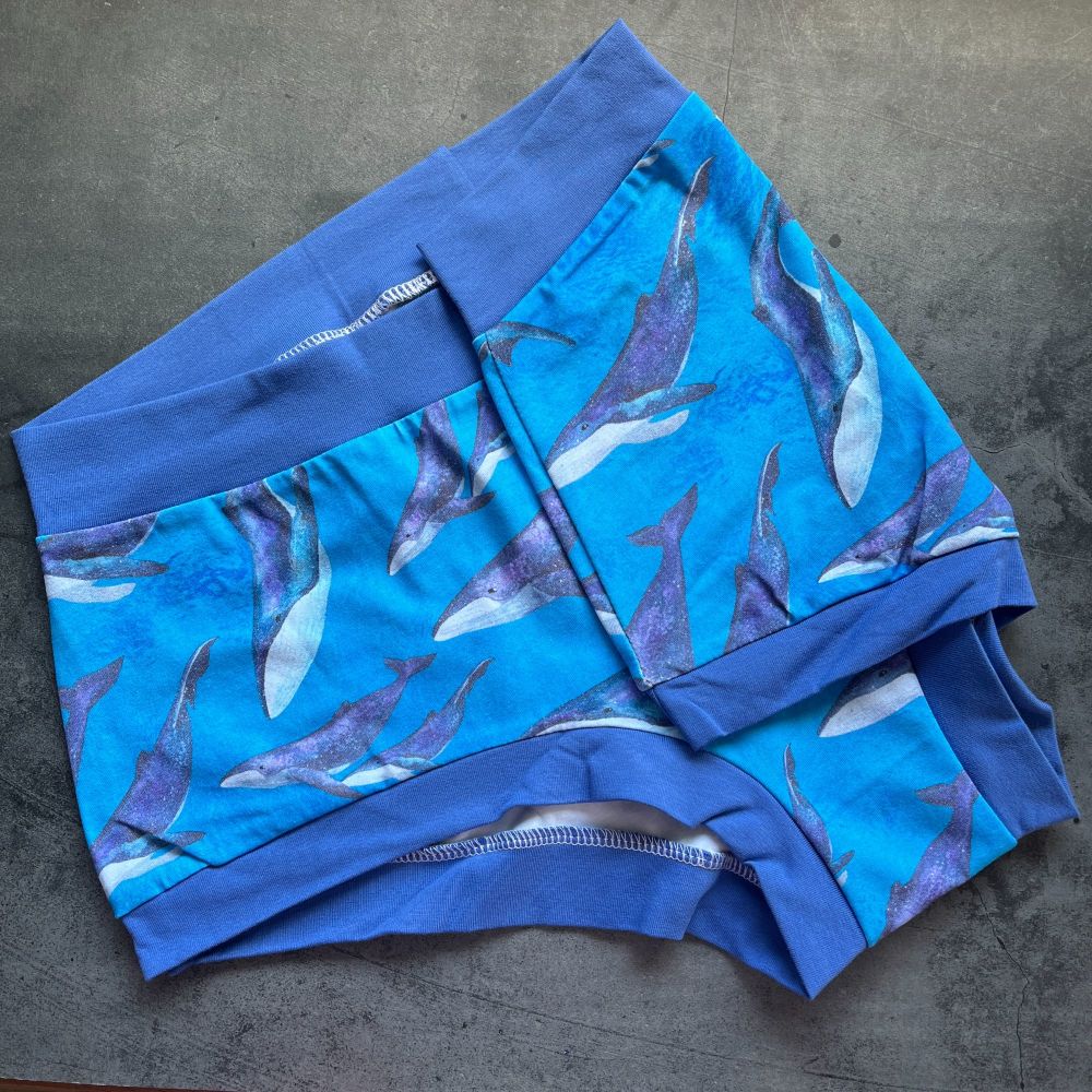 XXL Boy Shorts UK 22-24 - Blue Whales