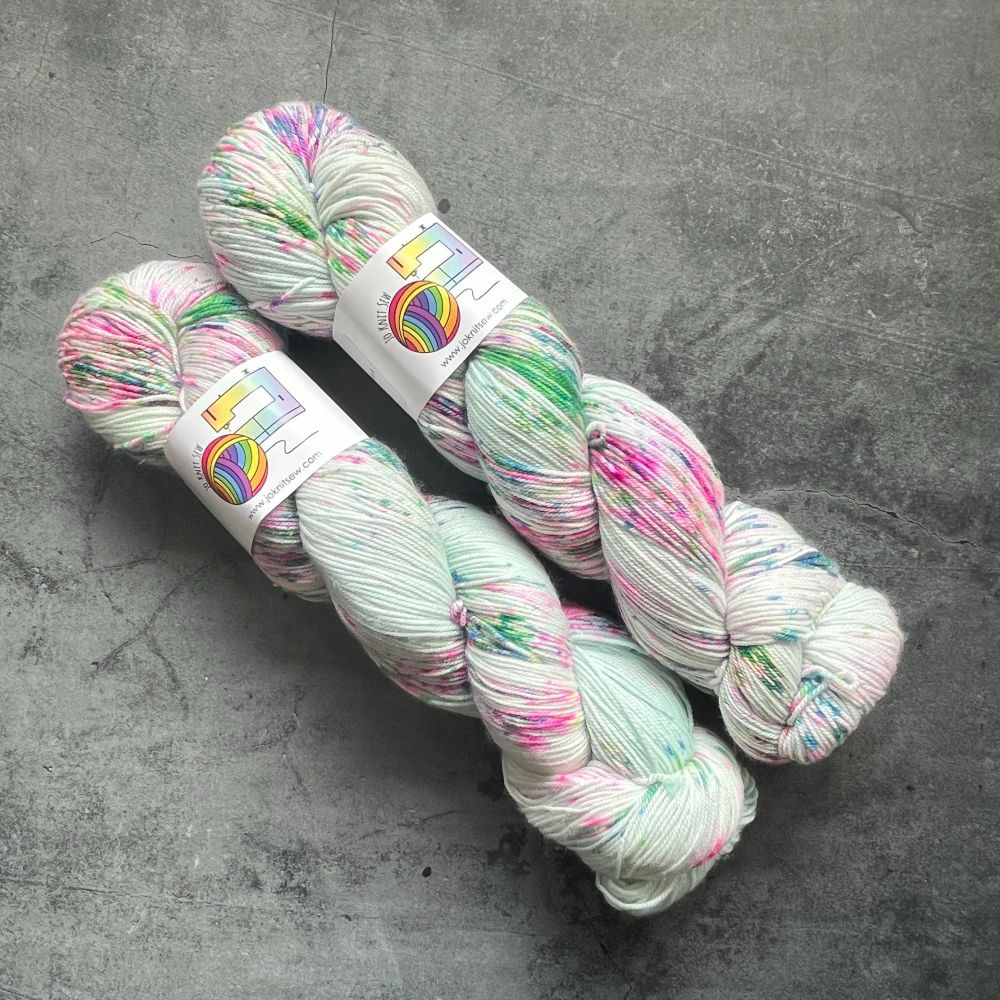 Legends on Merino / Nylon sock