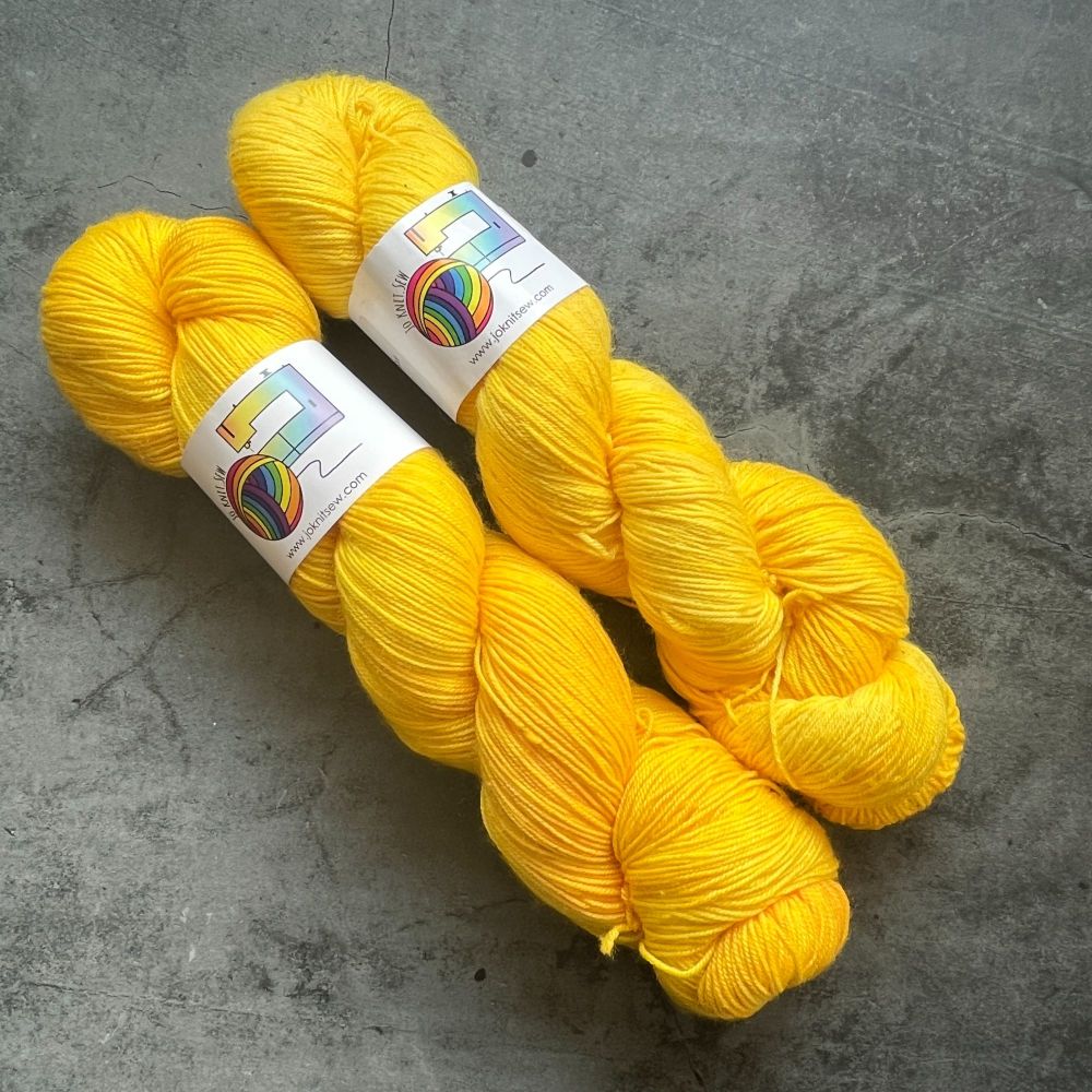 SUNSHINE Semi Solid on Merino Nylon Platinum sock