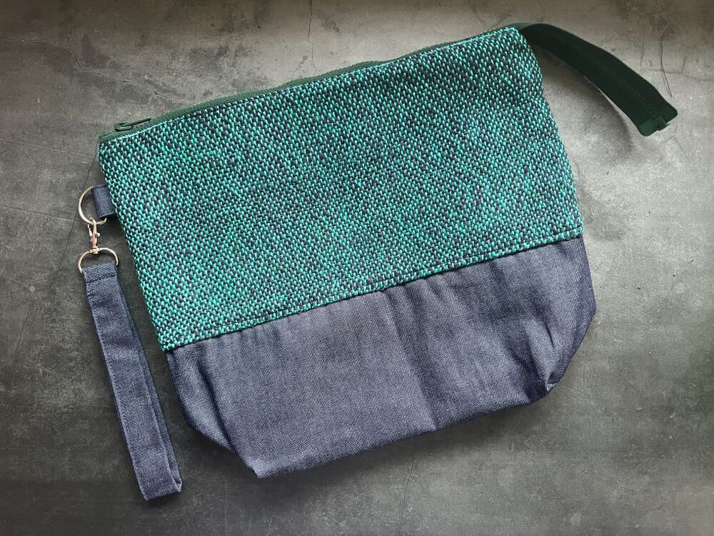 Large Hand Woven / Koi Boxy Bottomed bag