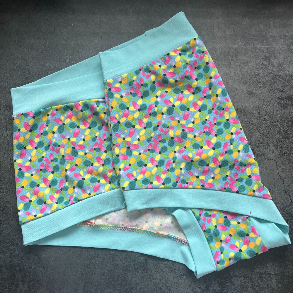 XXL Boy Shorts UK 22-24 - Spring Flowers