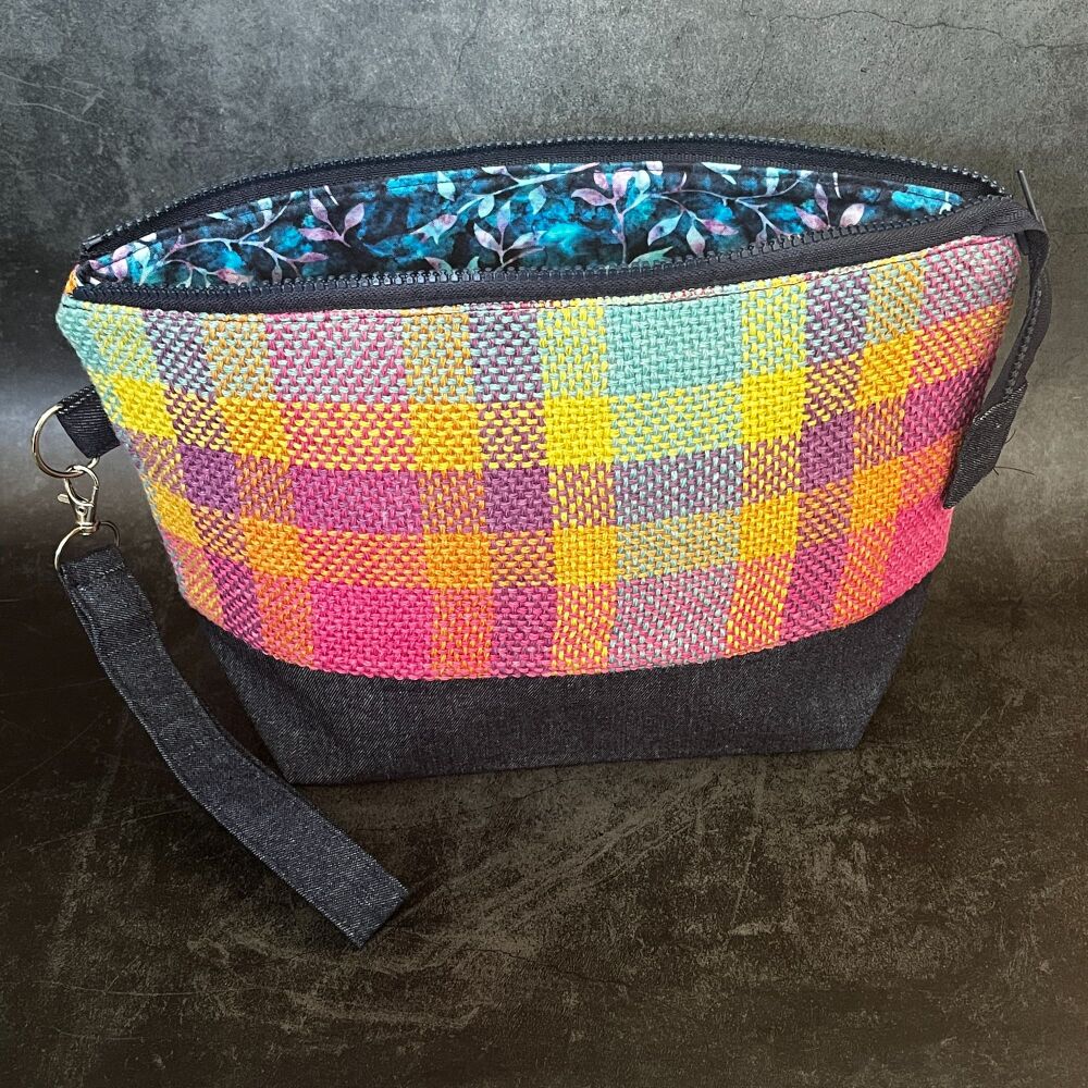 Hand Woven & Hand Dyed Plaid Boxy Bottomed bag