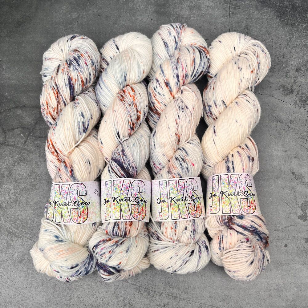 Lord Broch Tuarach on Merino / Nylon sock
