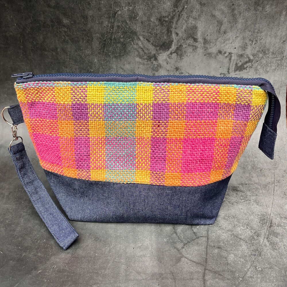 Hand Woven & Hand Dyed Plaid Boxy Bottomed bag