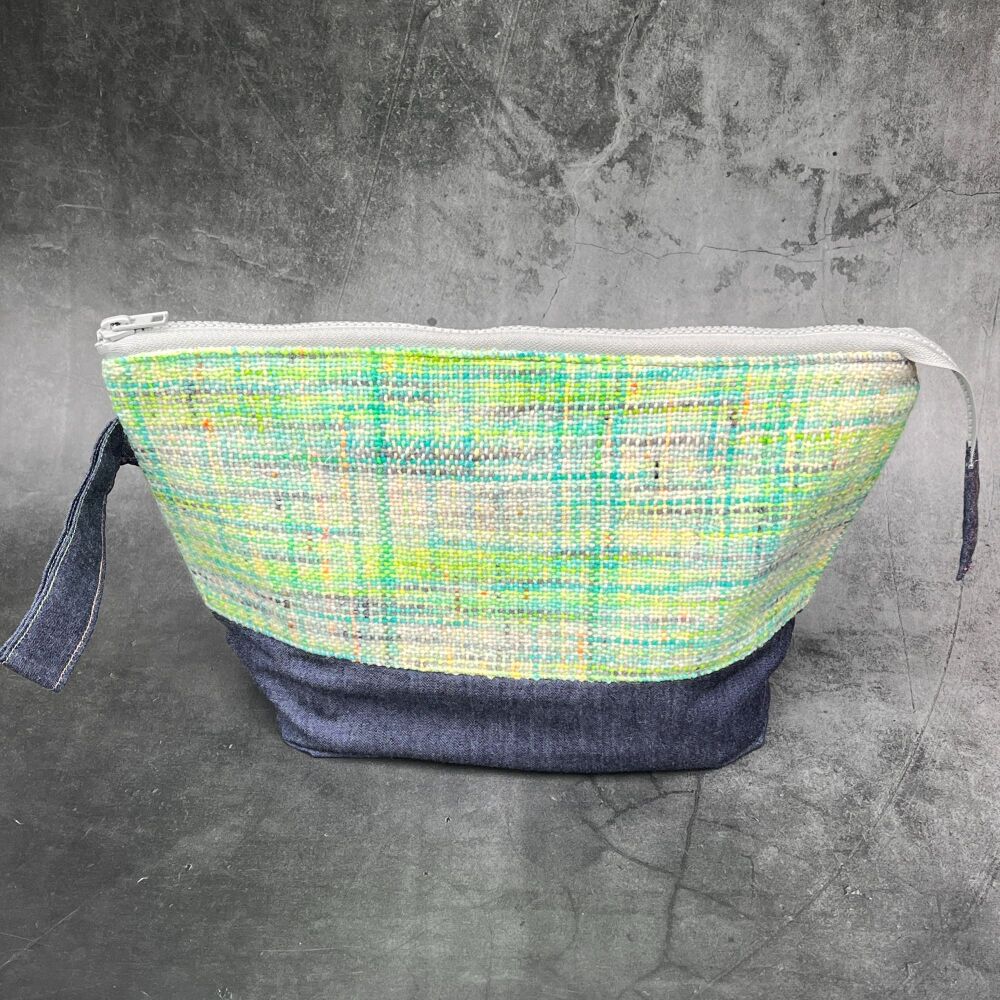 Hand Woven Boxy Bottomed bag